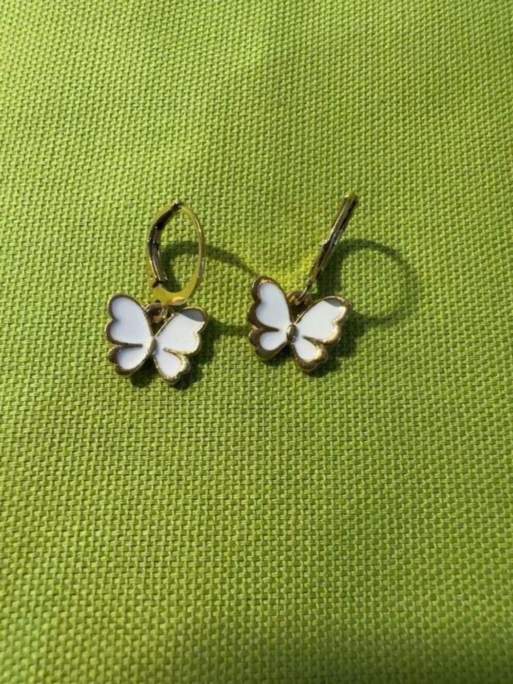 White Enamel Butterfly Dangle Hoop Earrings Gold Tone